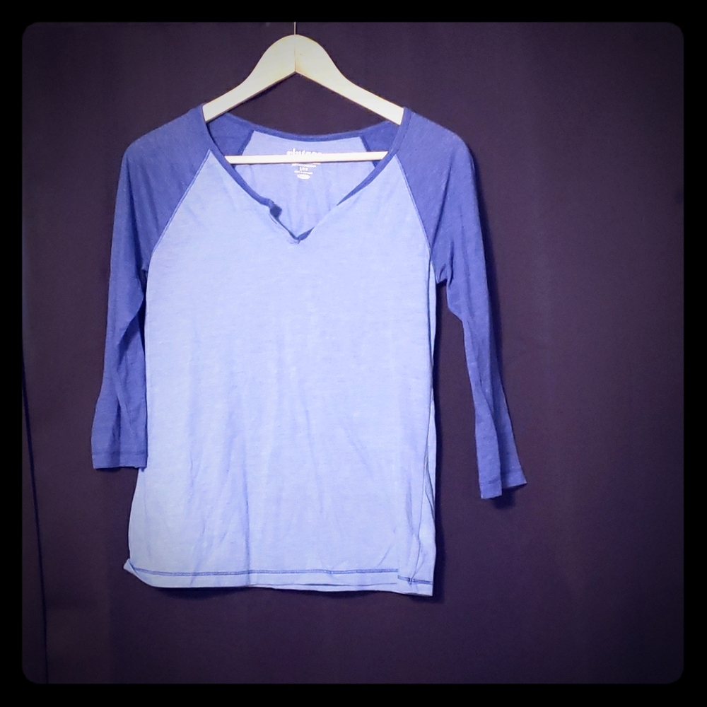 Baseball tee